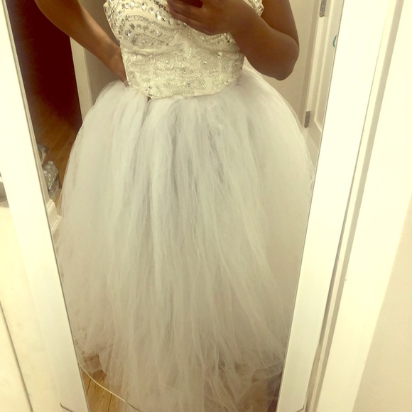 Extravagant long white Princess 👸 Tutu skirt - Picture 1 of 7